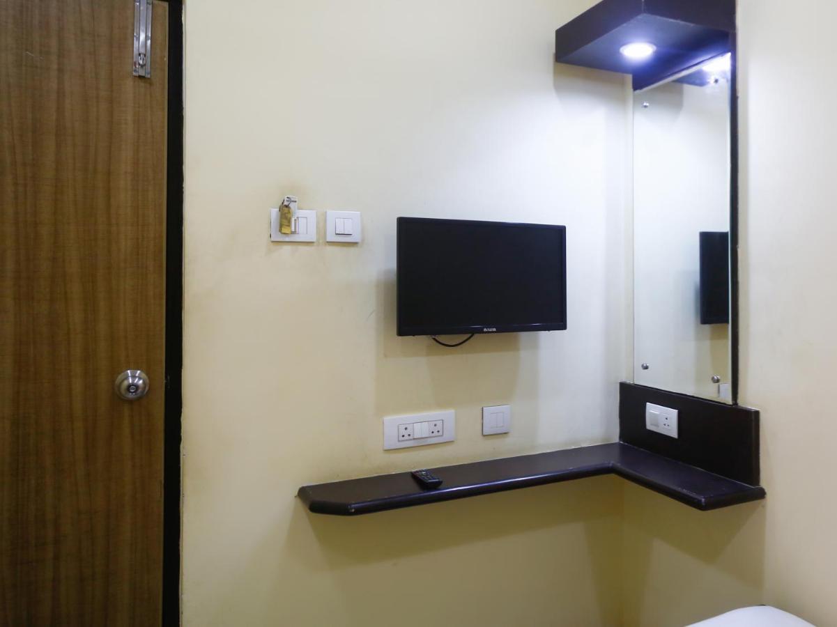 Hotel Sal Inn - Near Airport Chennai Exterior foto